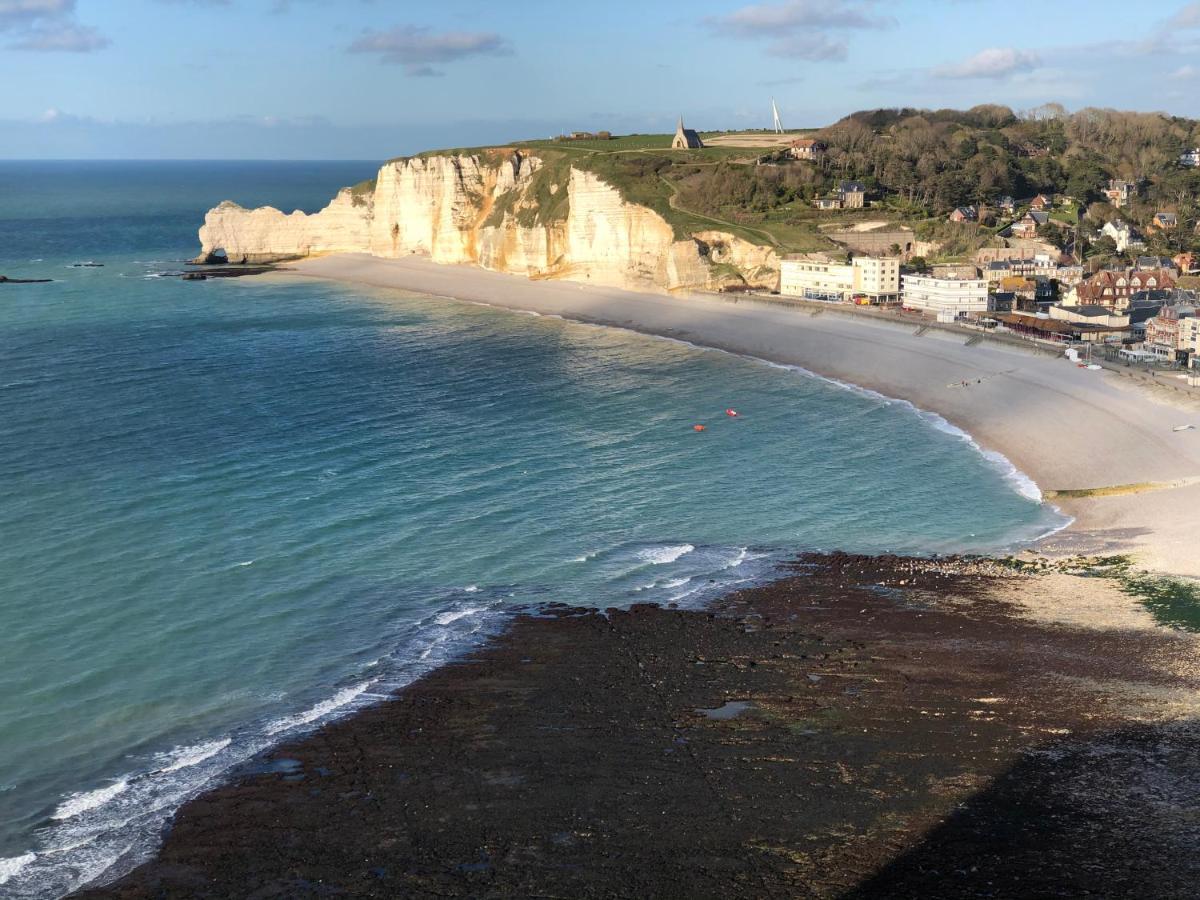 Maisonnette Loft Jardin Et Parking By Art De Voyager Holiday home Etretat